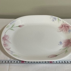 【未使用品】花柄の大皿の画像