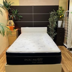 セミダブルベッドフレーム及マットれレスの画像