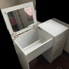ドレッサー 収納 鏡 化粧台 テーブル コンセント付きの画像