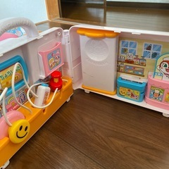 アンパンマン　救急車　おもちゃ　セットの画像