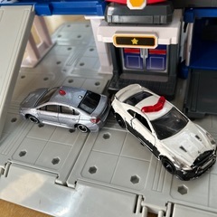 トミカ　警察署の画像