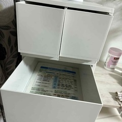 小型収納ボックスの画像