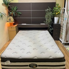 ダブルべベッドの画像