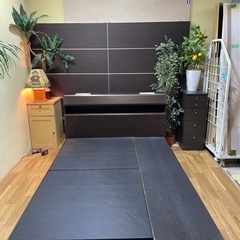 ダブルべベッドの画像