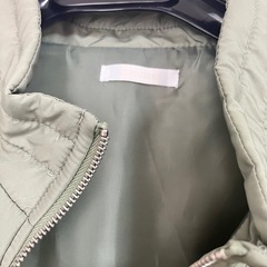 ベスト しまむら モスグリーンの画像