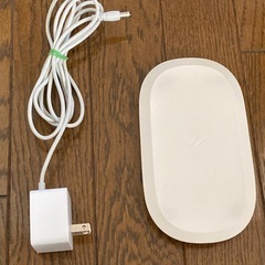 iXpand ワイヤレスチャージャーの画像