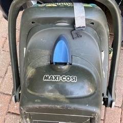 無料　ベビーシート　破れありますの画像