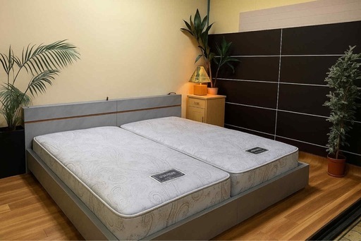 キングサイズべベッド