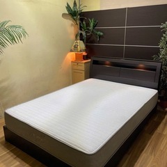 ダブルべベッドの画像