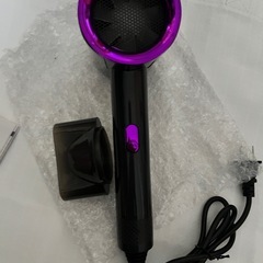 新品❗️ヘアドライヤーの画像