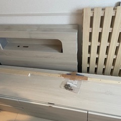 マット付きベッドの画像