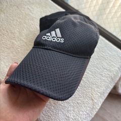 アディダス帽子の画像