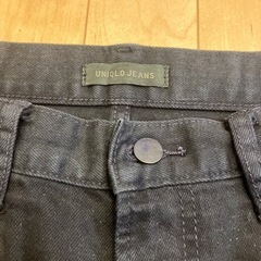 UNIQLO ユニクロジーンズ　30の画像