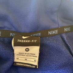 NIKE ナイキ　パーカーの画像