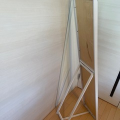 全身鏡　の画像