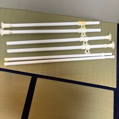 ニトリ 突っ張りハンガーラックの画像