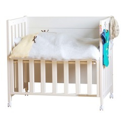 ベビーベッド　スリーピー　中古の画像