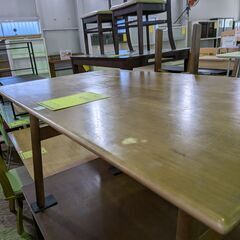 ジャングル×2和泉大型良品館 ダイニングテーブル 【R-178】の画像