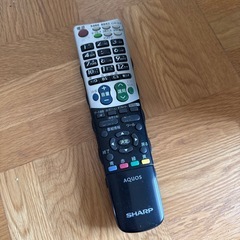 AQUOS 32型液晶テレビLC-32SC1の画像