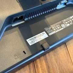 デル19インチモニターの画像