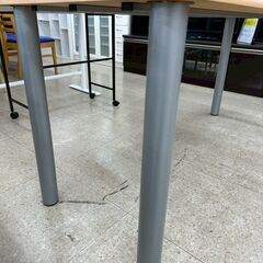 ★リユースのサカイ高崎店★TJ13278 (株)ニトリ テーブル ライトブラウン H70.5×D64×W150 クリーニング済みの画像