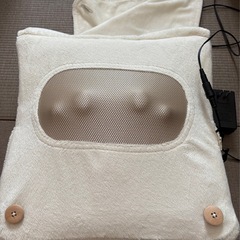 もみ玉つきクッションの画像