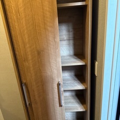 収納キャビネットの画像