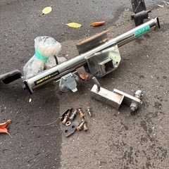 ランドクルーザープラド150  ヒッチメンバー　ステン
の画像