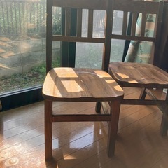 座面低め　ダイニングチェアの画像