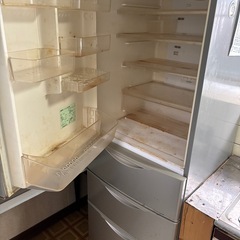 冷蔵庫　サンヨー　の画像