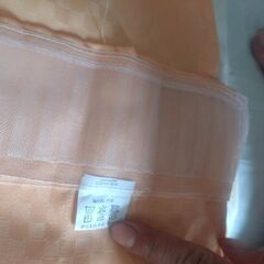 カーテンの画像