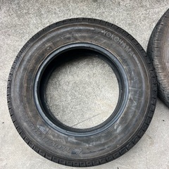 12インチ タイヤ 2本 軽トラの画像