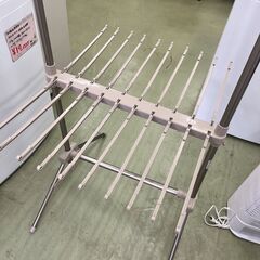 【リサイクルショップ ピカソ 小松原】🌟🌈✨超便利‼️✨大容量✨多機能物干しスタンド✨🌈🌟★2032★の画像