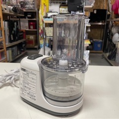 YAMAZEN　山善　YFB-D252　電動大根おろし器　2022年製　ホワイト　すりおろしリンゴ　りんご　林檎　稼働確認済　①の画像