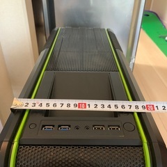 nvidia パソコンケースの画像