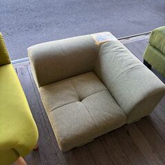 ソファーのセットはずれ500円から！の画像