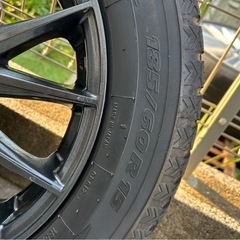 スタッドレスタイヤ　4本セットの画像