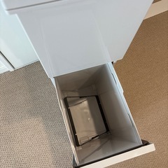 【ニトリ】臭い漏れを防ぐ2段ゴミ箱の画像