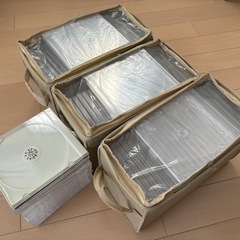 11/13木に処分(中古)空のCDケース100枚の画像