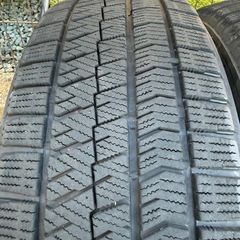 225/60R17 ブリヂストン BLIZZAKスタッドレスタイヤ4本VRX2 アルファード ヴェルファイア エスティマ ほか他の画像
