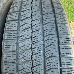 225/60R17 ブリヂストン BLIZZAKスタッドレスタイヤ4本VRX2 アルファード ヴェルファイア エスティマ ほか他の画像