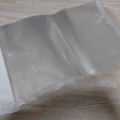 透明袋　たくさんの画像