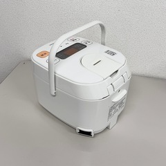 A1714🌟配送♻️設置🉑‼️アイリスオーヤマジャー炊飯器　ERC-MA50-W 1.0L ホワイト🌟動作確認済⭕️保証期間付き🌟の画像