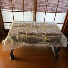 パソコンデスクの画像