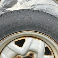 グッドイヤー冬タイヤ4本セット175/80R16　　　の画像