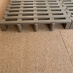 ジョイントパレットすのこベッド 8枚組（S）の画像