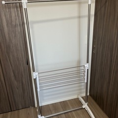 室内物干しスタンドの画像
