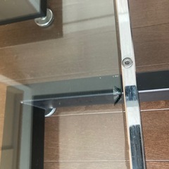 ガラステーブルの画像