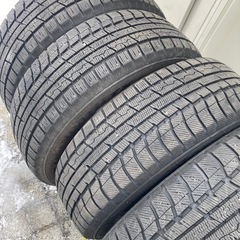TOYOTIRE WINTER TRANPATH TX 215/60R17の画像
