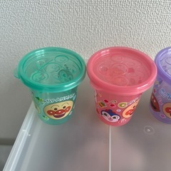 アンパンマンのプラコップ×4×4の画像